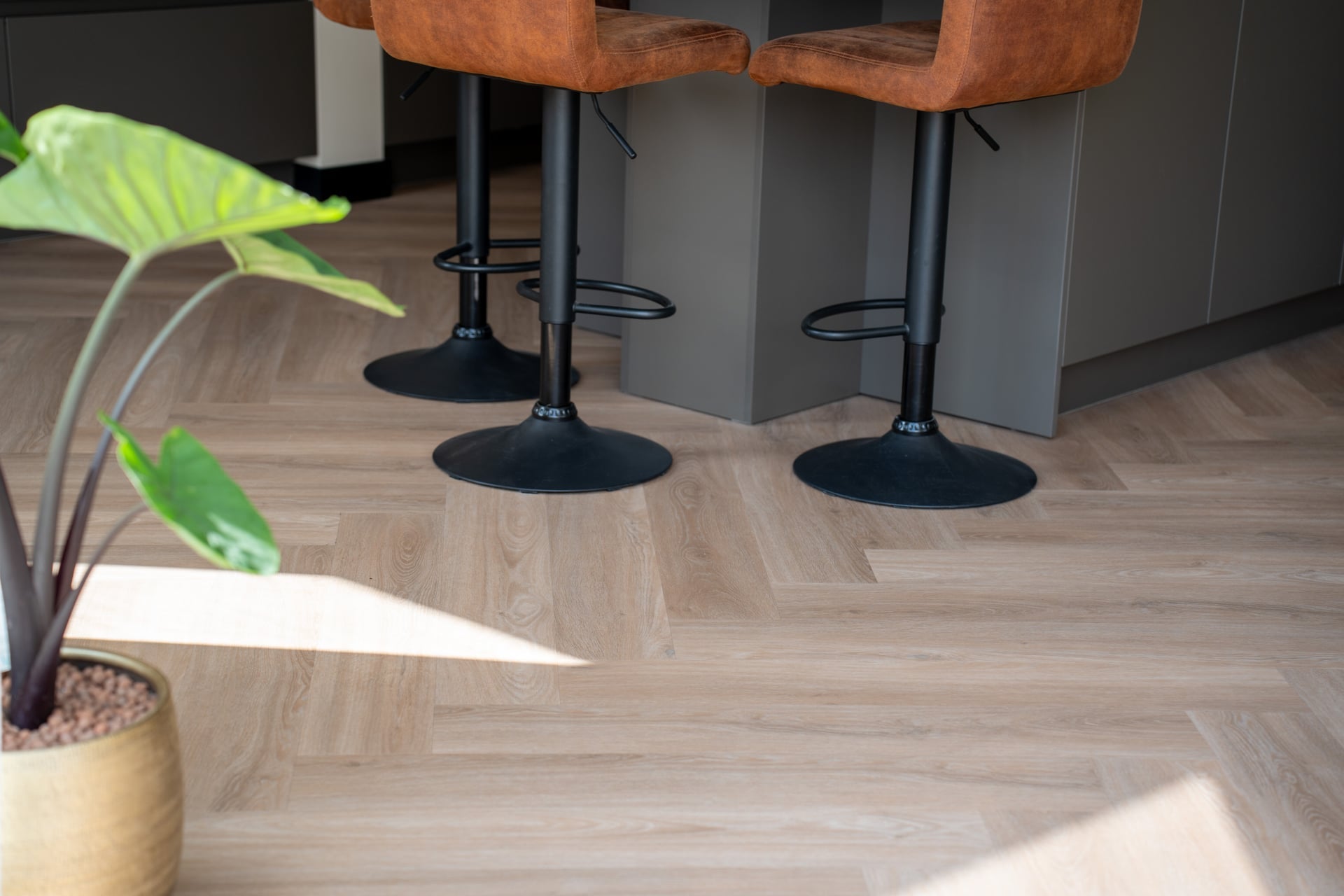 Solza Walvisgraat Plak PVC Como Crème - ULTRAMAT - SLZ - 5021 - Solza.nl