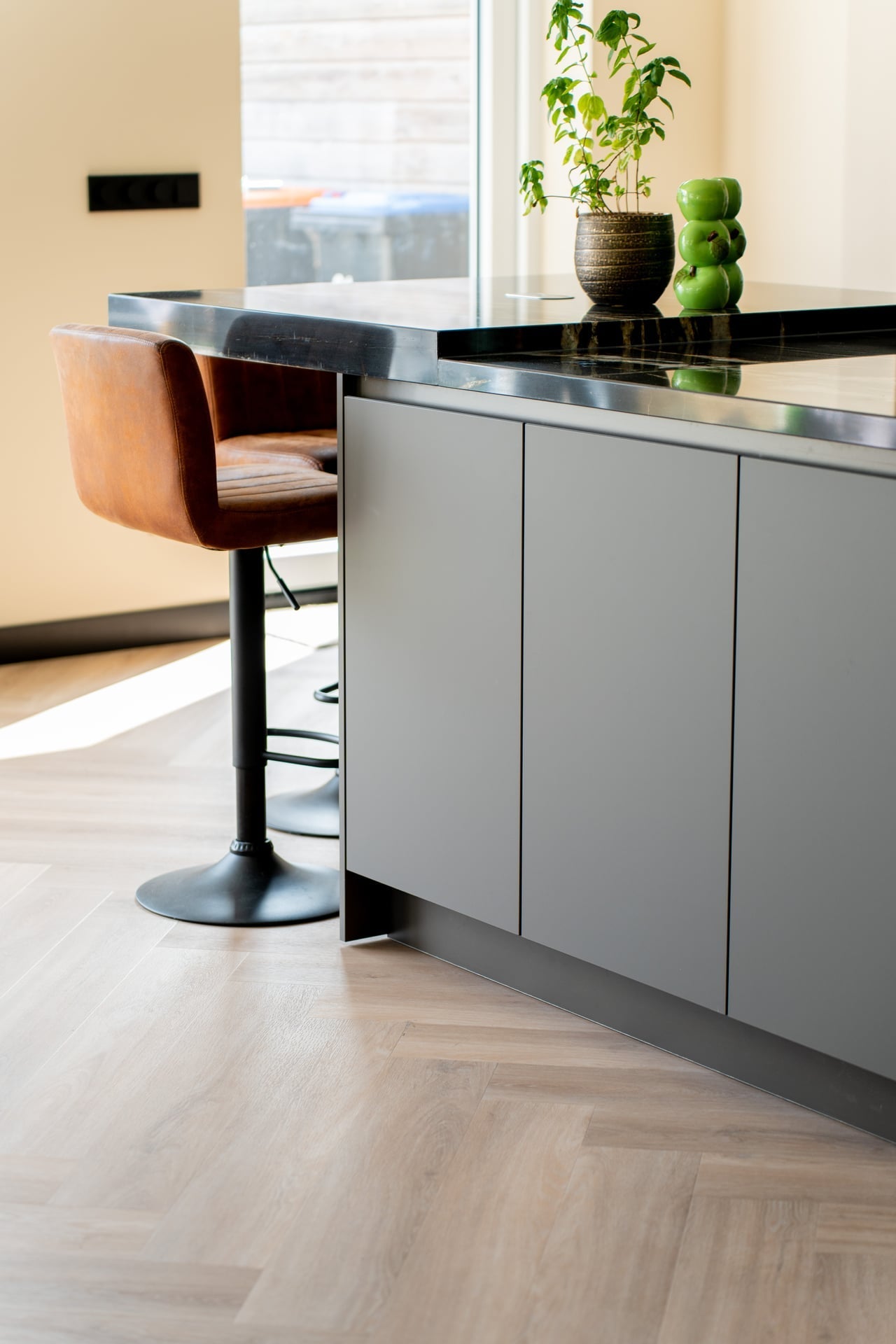 Solza Walvisgraat Plak PVC Como Crème - ULTRAMAT - SLZ - 5021 - Solza.nl