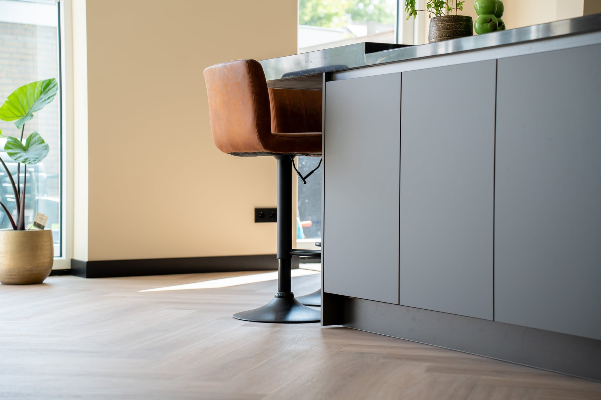 Solza Walvisgraat Plak PVC Como Crème - ULTRAMAT - SLZ - 5021 - Solza.nl