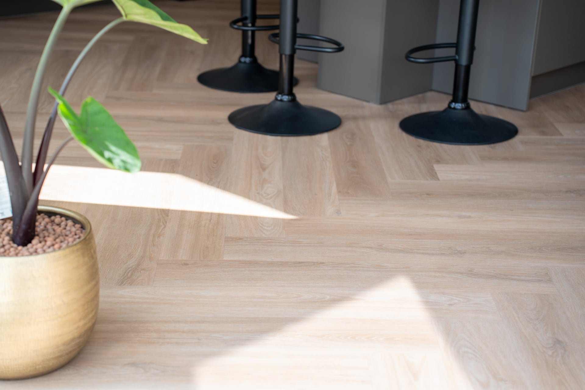 Solza Walvisgraat Plak PVC Como Crème - ULTRAMAT - SLZ - 5021 - Solza.nl