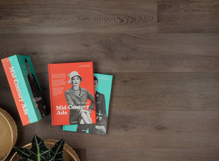 How to lay straight paste PVC?