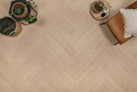 Floer Humphrey Hazelbruin Hybride Laminaat Walvisgraat FLR - 1616 - Solza.nl