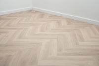 Floer Puur Eiken Visgraat Click PVC FLR - 3932 - Solza.nl