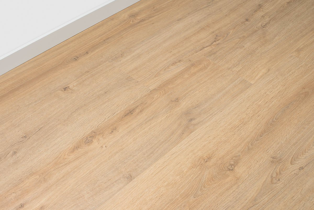 Floer Grave Golden Brown Oak Hybrid Laminate Cities FLR-1417
