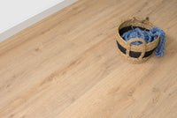 Floer Grave Golden Brown Oak Hybrid Laminate Cities FLR-1417