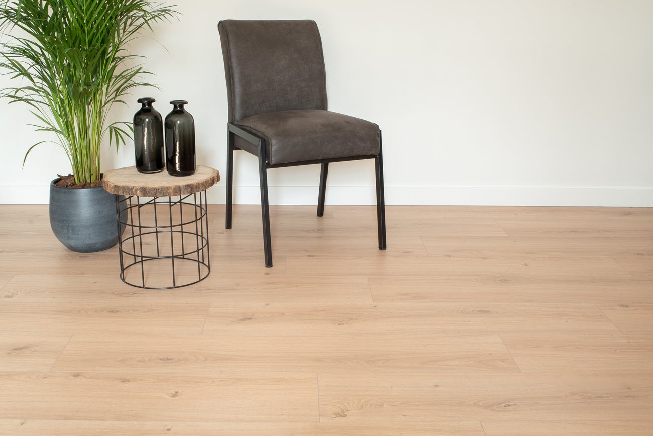 Stratifié hybride chêne non traité Floer Oss Cities FLR-1420