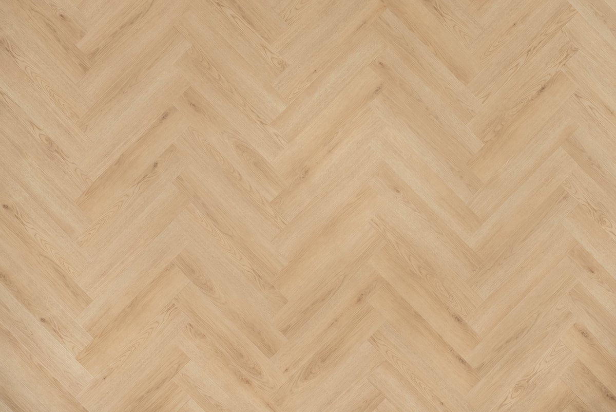Plancher à chevrons PVC Chêne naturel FLR-3513 MEGAMAT - Bryde Brown Herringbone