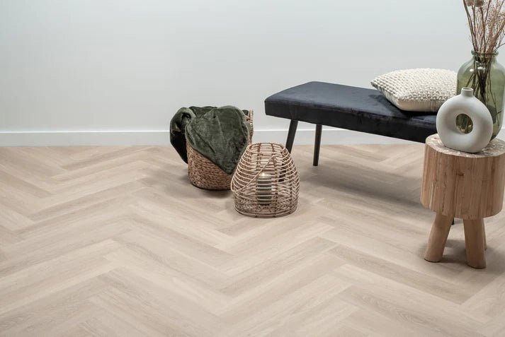 Floer Visgraat PVC Puur Eiken FLR - 3514 MEGAMAT - Orka Onbehandeld Visgraat - Solza.nl