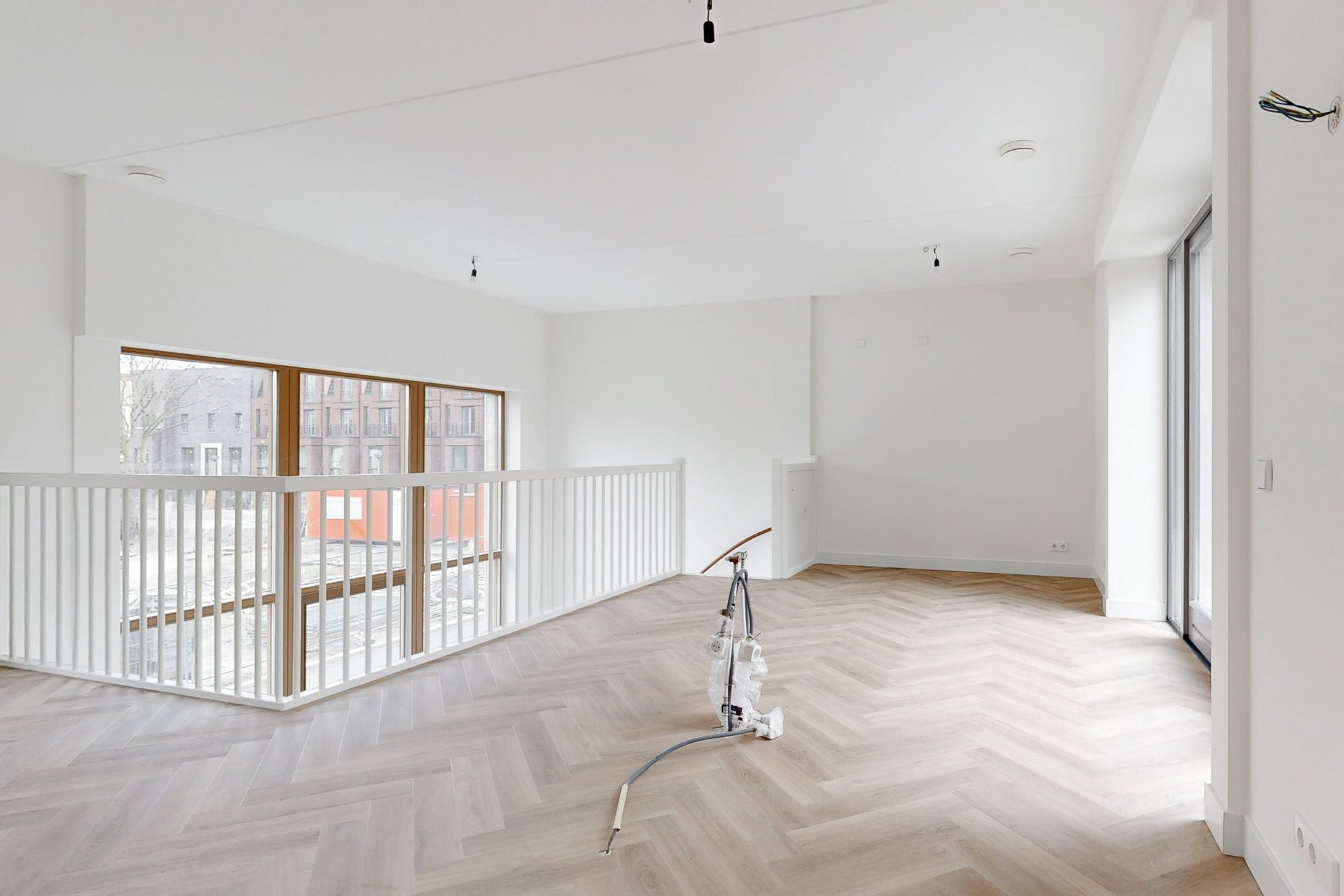 Parquet Chevrons PVC Chêne Pur FLR-3514 MEGAMAT - Orca Chevron Non Traité