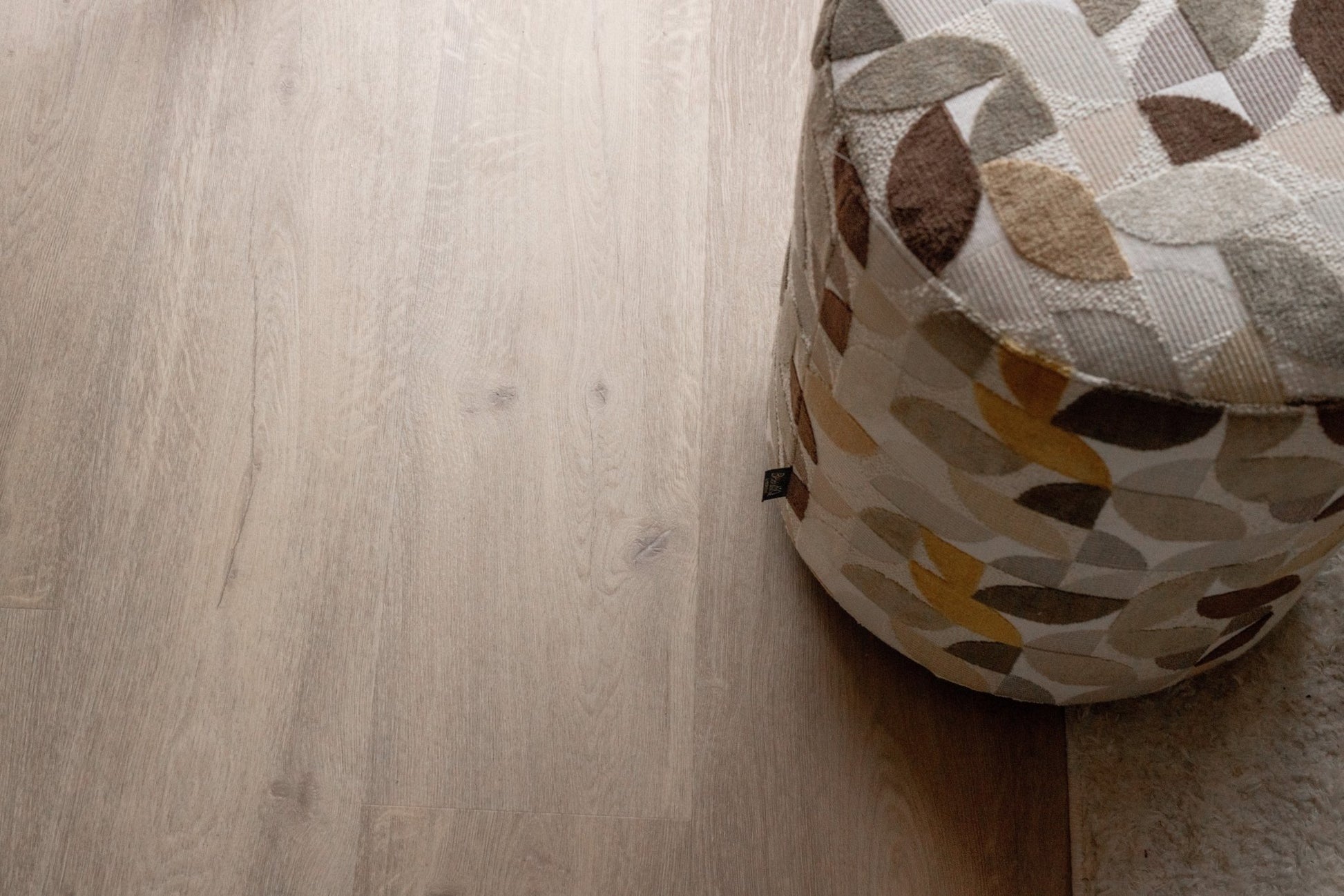 Floorify Lange Plank Click PVC Latte F034 - Solza.nl