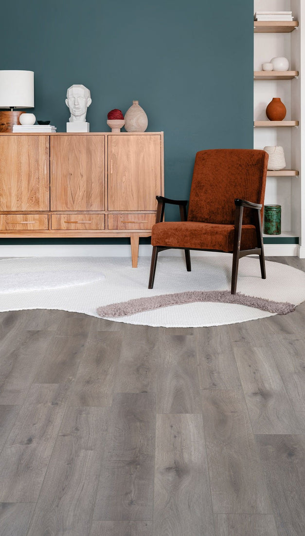 ParquetVinyl Yukon Smoked Grey - Rechte stroken Click PVC - 176 x 1213 mm - YUK-2630-IB - Solza.nl